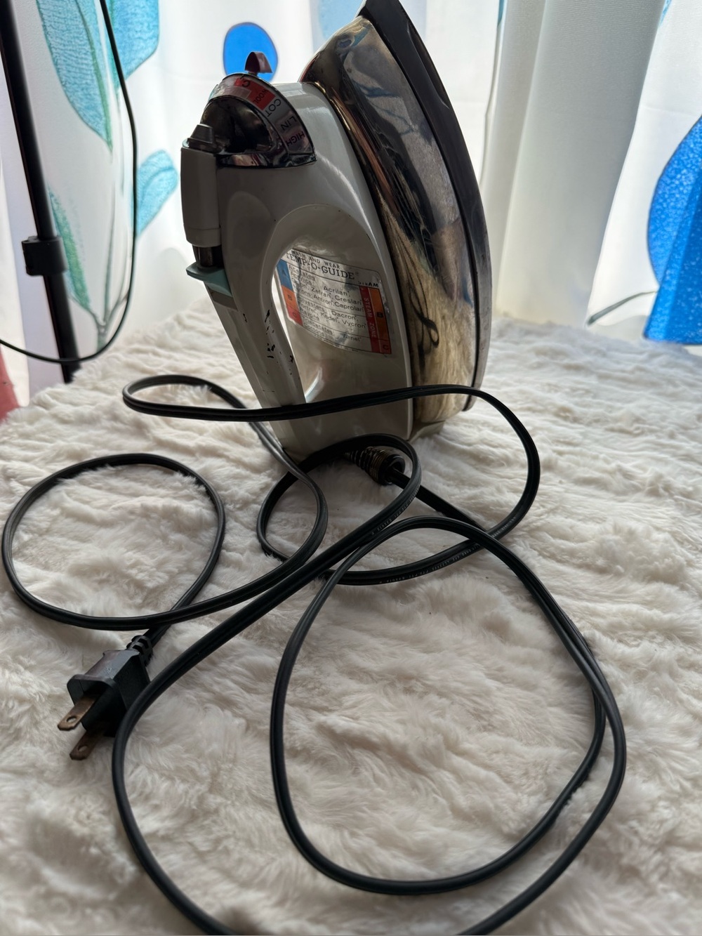 Vintage Mary Proctor Steam & Dry Iron – Tested Working – Mid-Century Retro